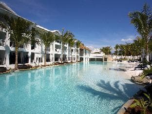 Peppers Beach Club