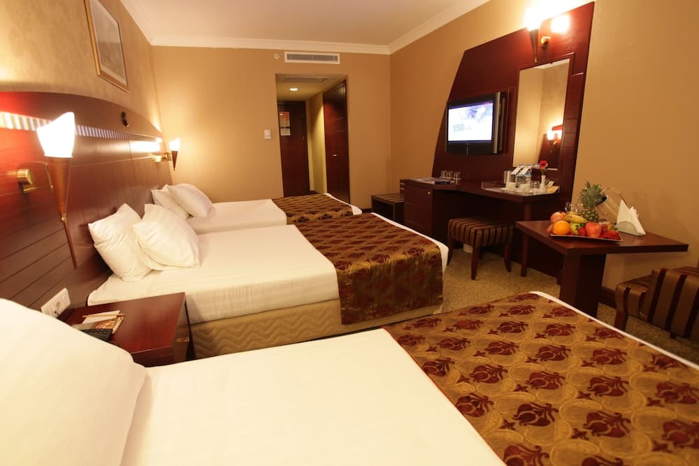 Nova Plaza Orion Hotel