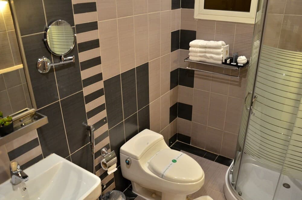 Clemence Hotel Suites