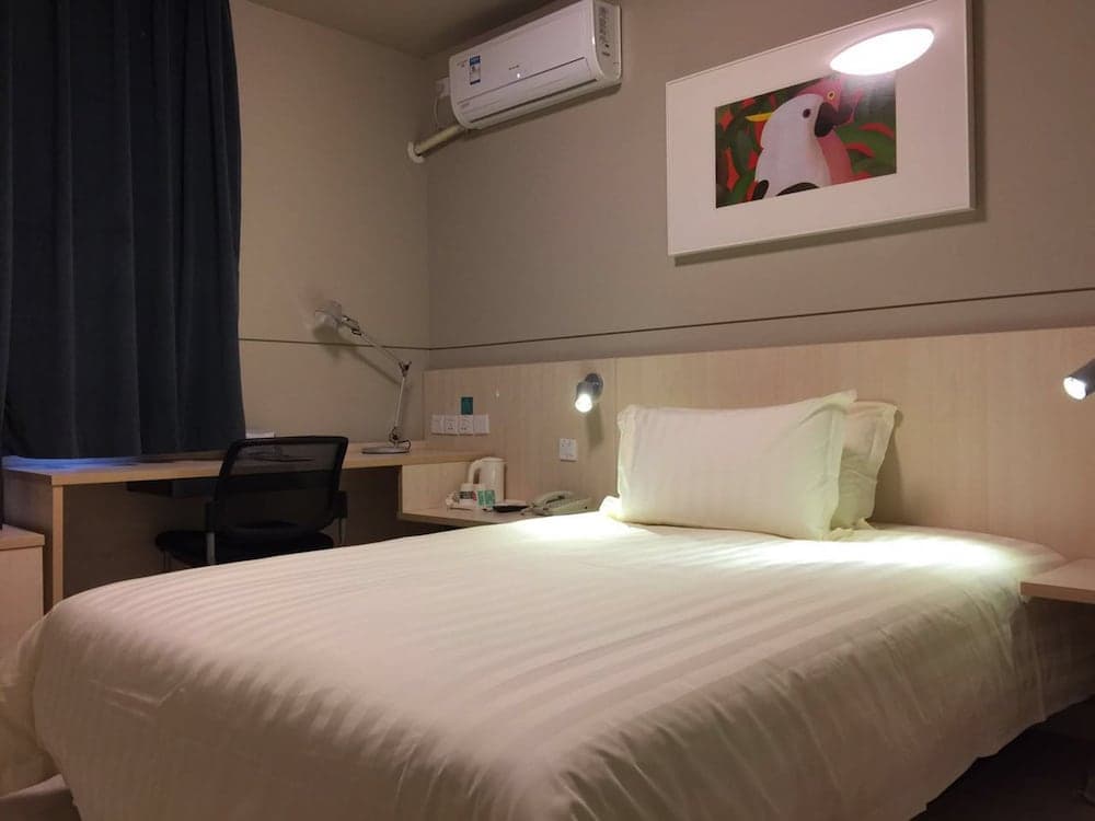 Jinjiang Inn Select Shanghai Xintiandi South Xizang Road