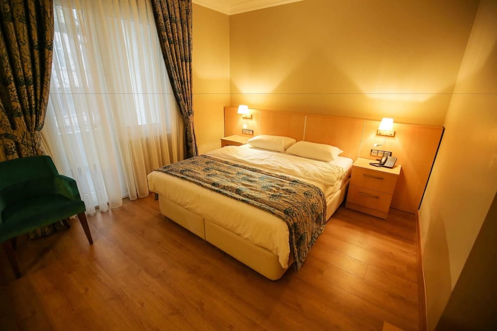 Artika Hotel