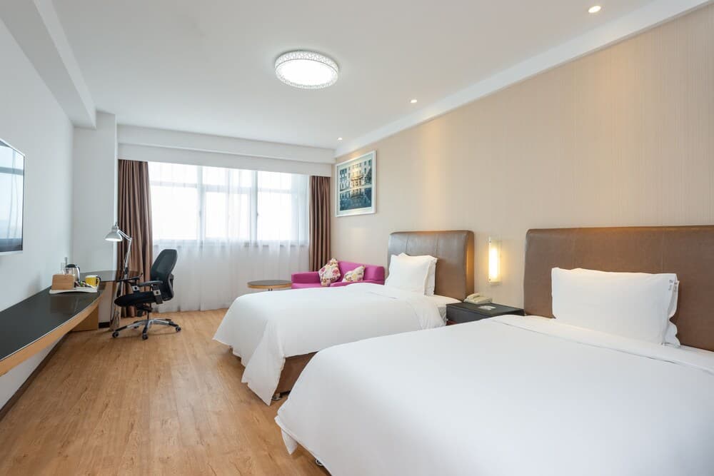 Holiday Inn Shanghai Jing'an By IHG
