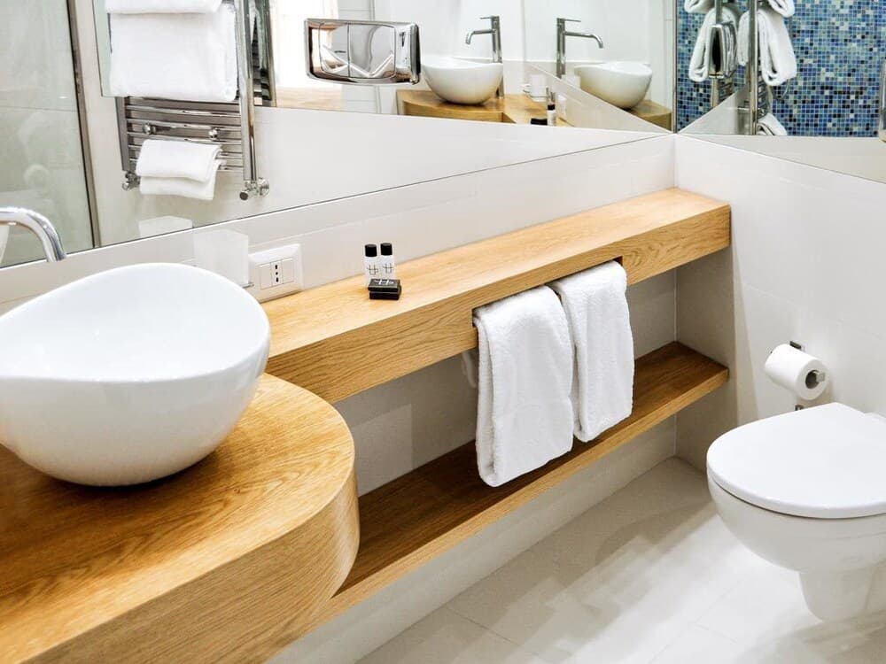 LHP Suite Chiaia