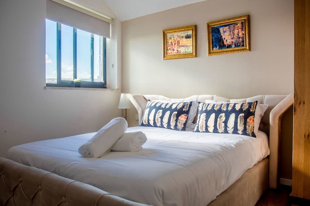 Albi Hotel