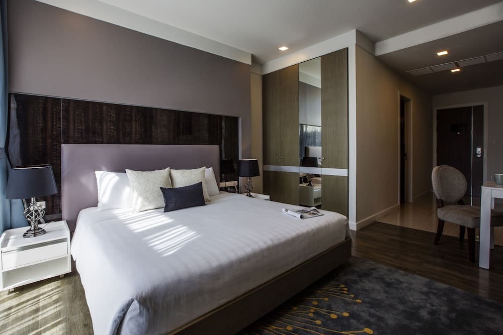 Metropolis Suites Bangkok, Tapestry Collection by Hilton