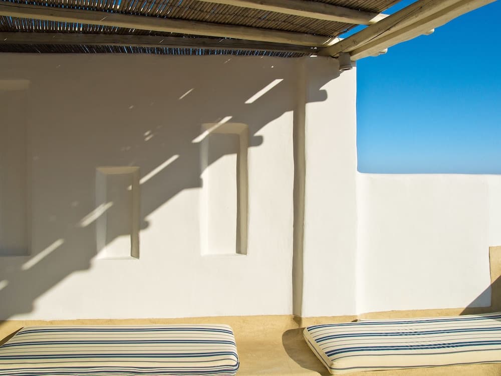 Mykonos Blu, Grecotel Boutique Resort