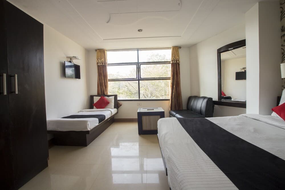 Optimum Tara Palace