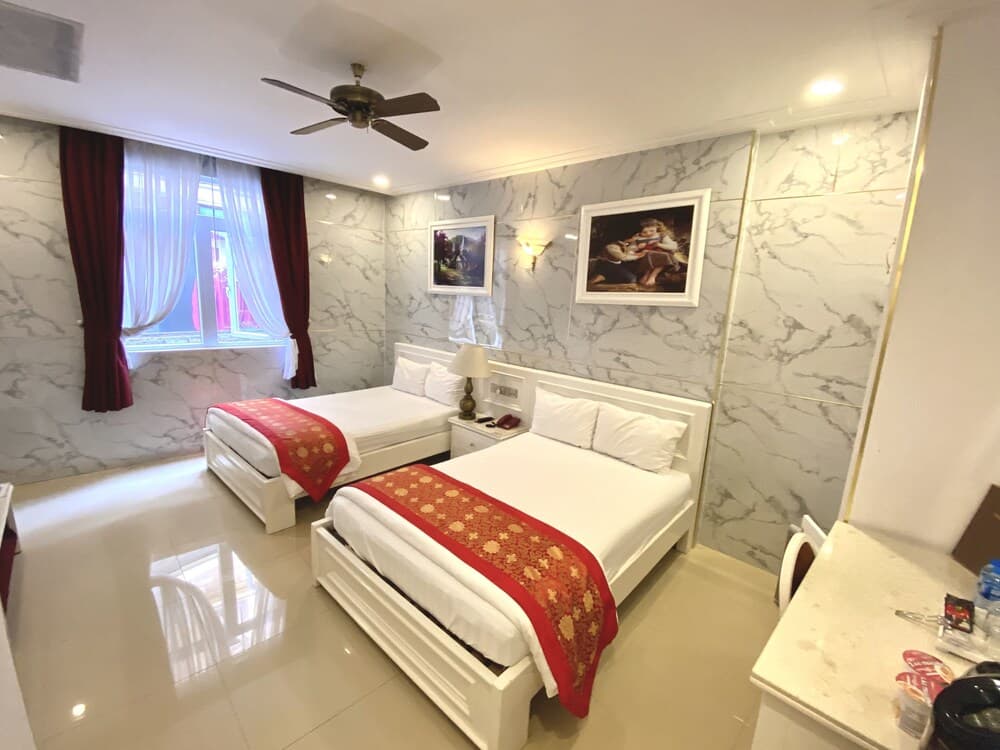 Tulip Hotel 3