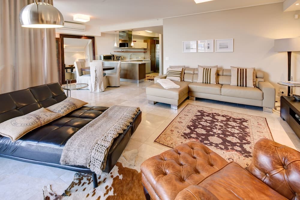 Canal Quays Apartments