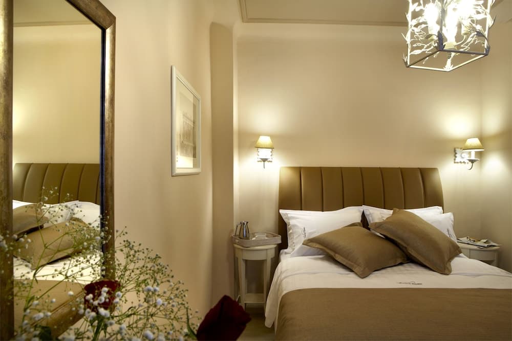 Sweet Home Hotel