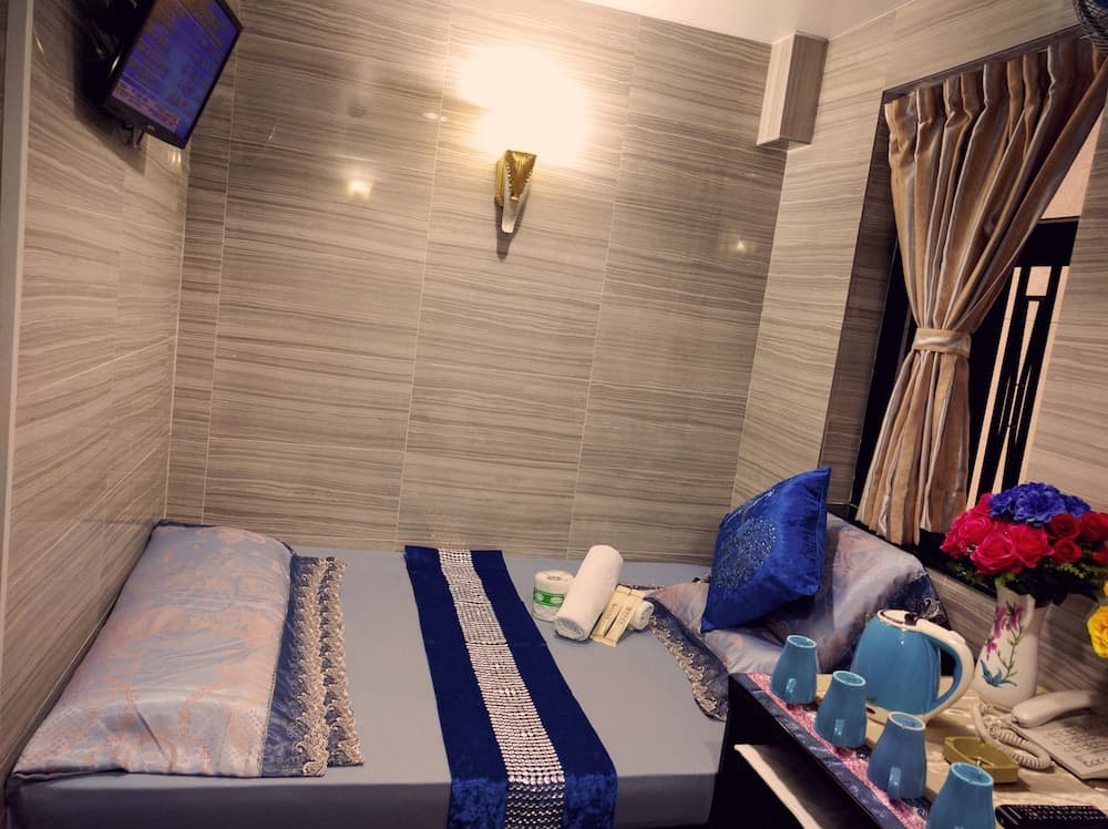 Dhillon Hotel - Hostel