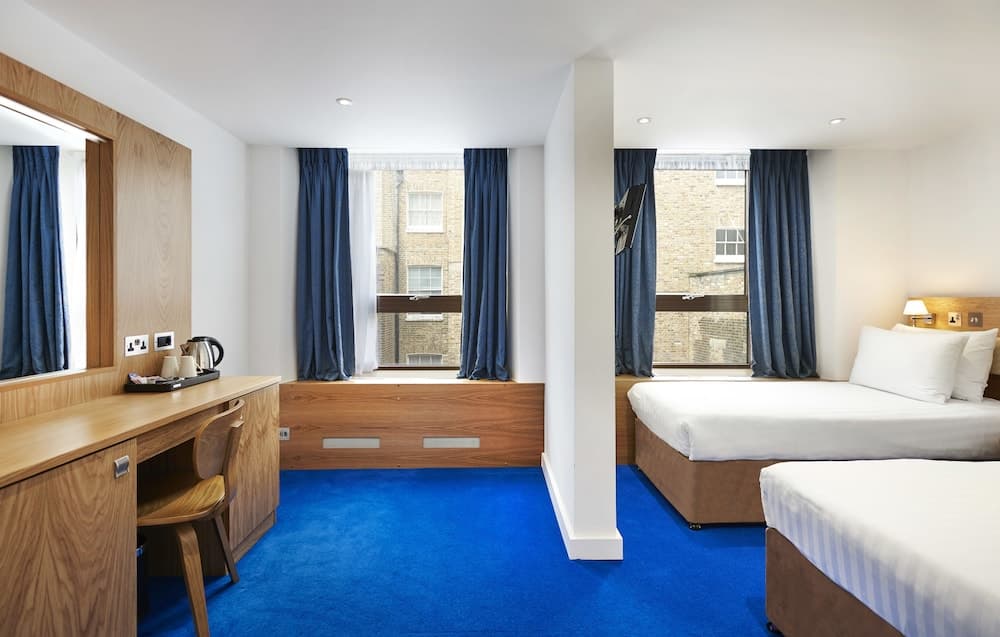 Central Park Hotel