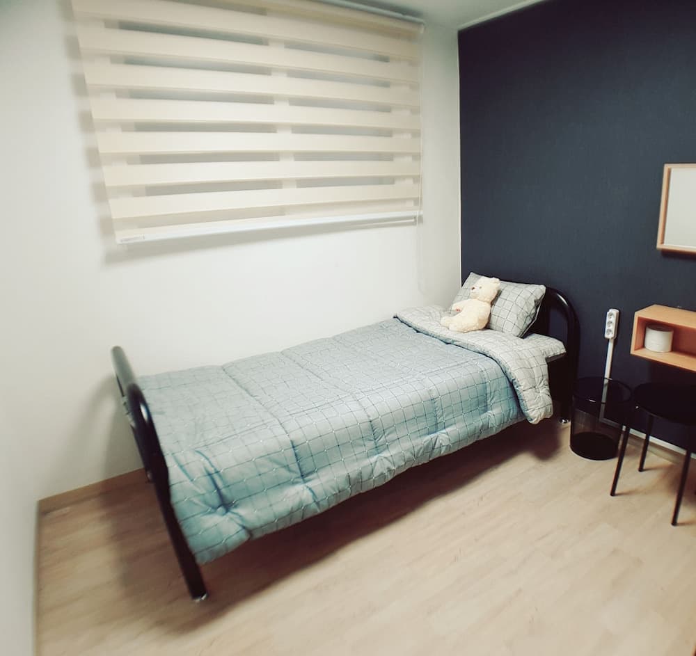Little Star Guesthouse