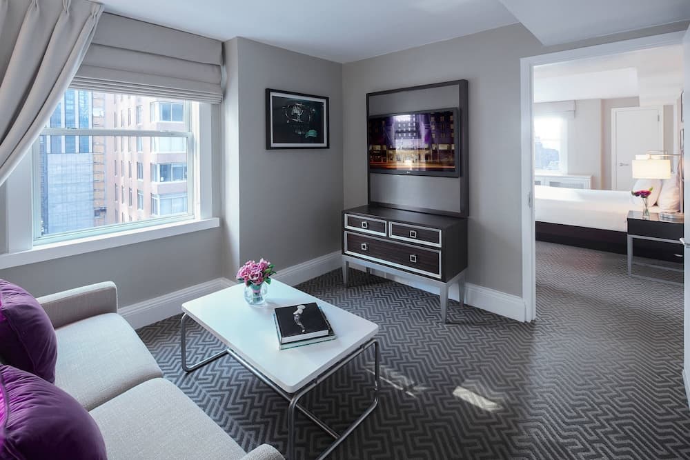 The Lexington Hotel, Autograph Collection
