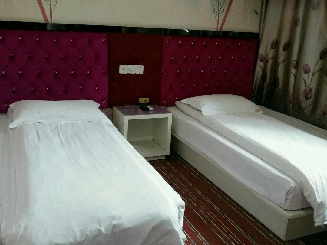 Shanghai Yundong Fashion Hotel