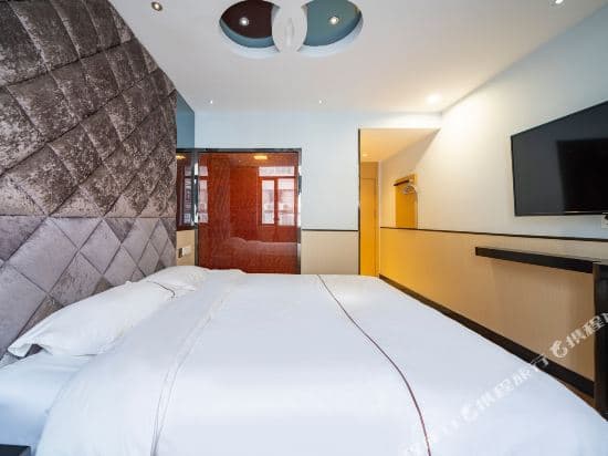 Wei'ai Hotel (Shanghai Bund Nanjing Road)