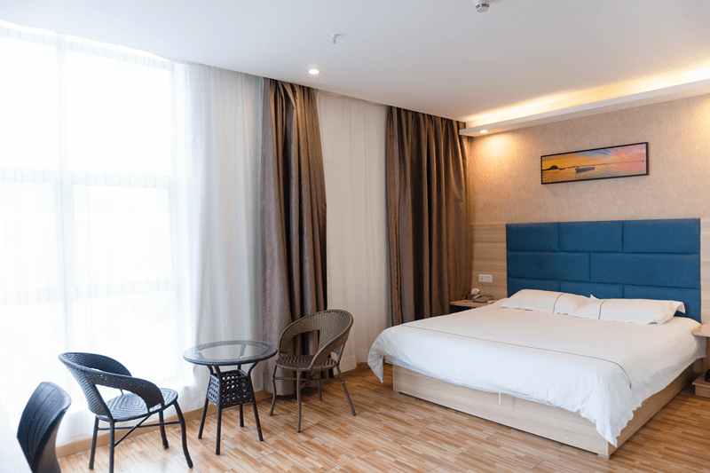 JUN Hotel (Zhangjiajie Tianmenshan Railway Station)