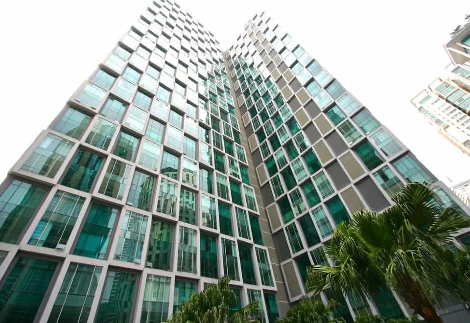 Soho Suites KLCC by 21 Century Travel
