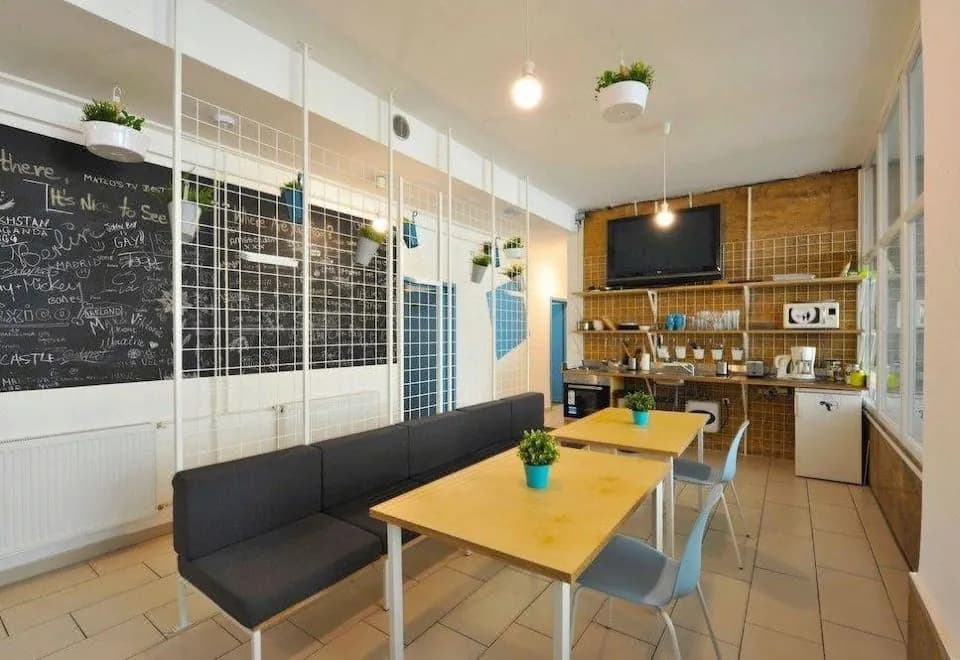 Absolut City Hostel