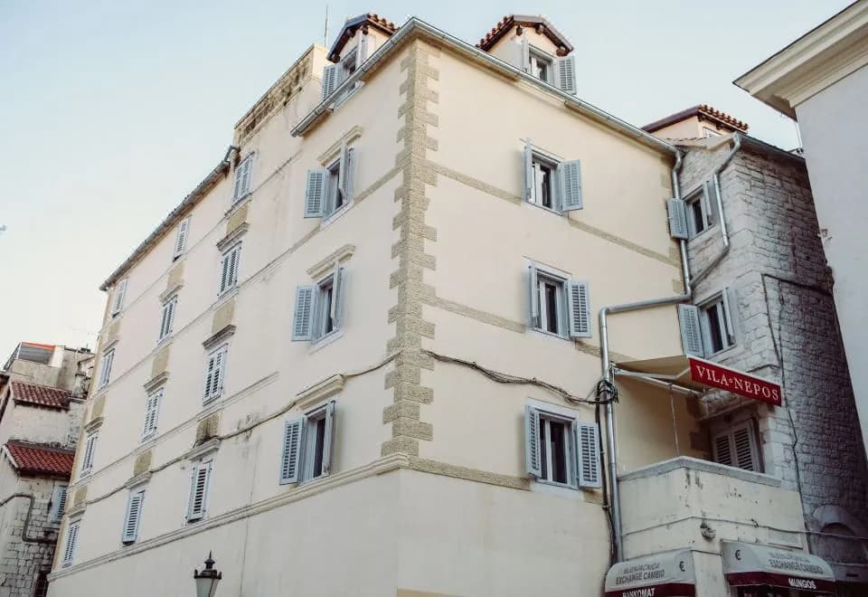 Villa Nepos Hotel