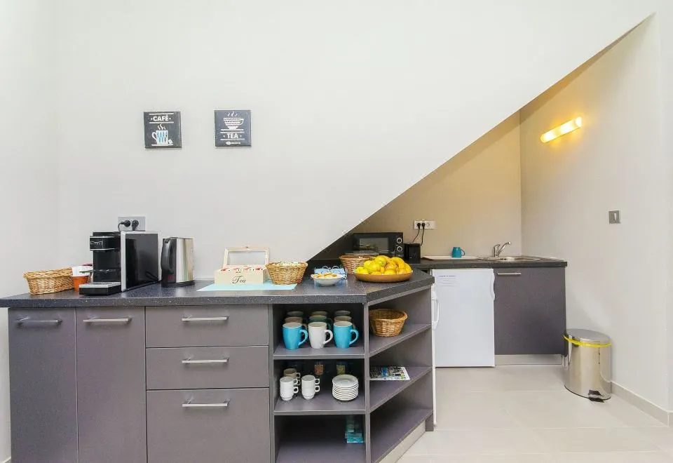 Hostel Dvor