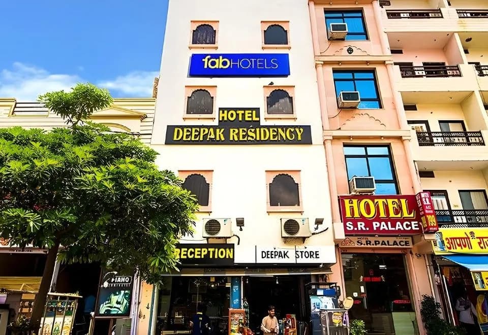 FabHotel Deepak Residency