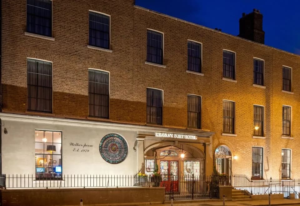 Keavan’s Port Hotel , Dublin