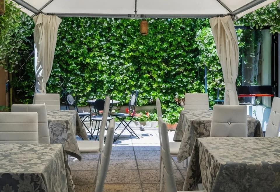Hotel Apostoli Garden