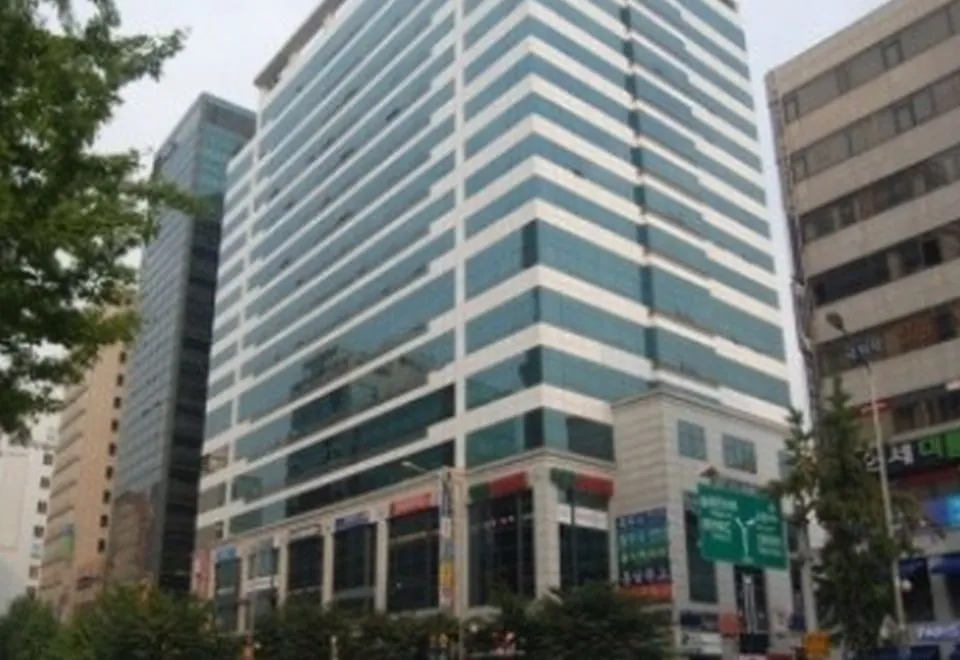 Willow House Hongdae