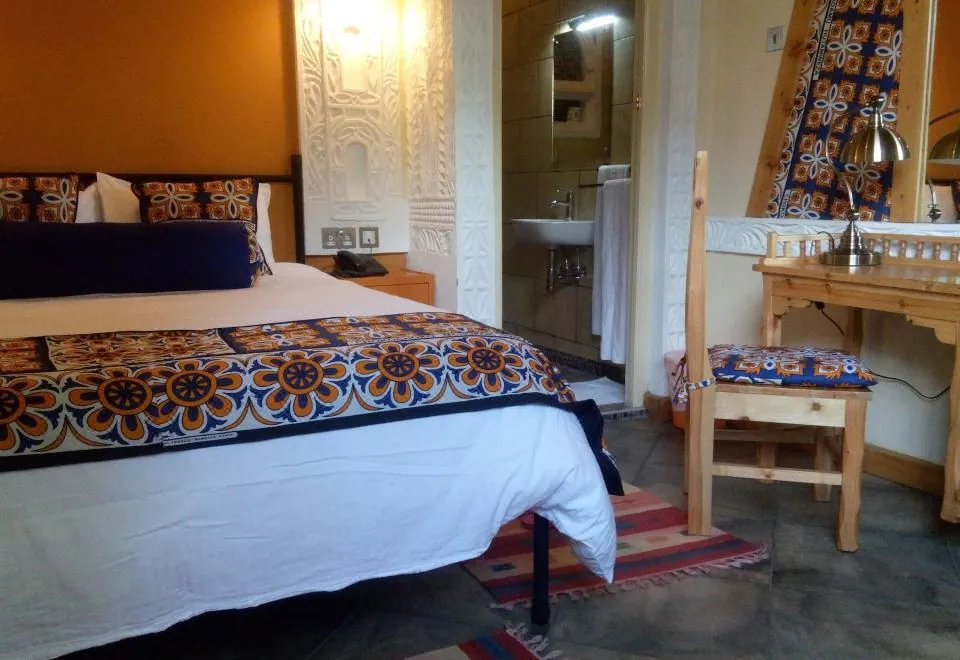 Parklands Shade Hotel