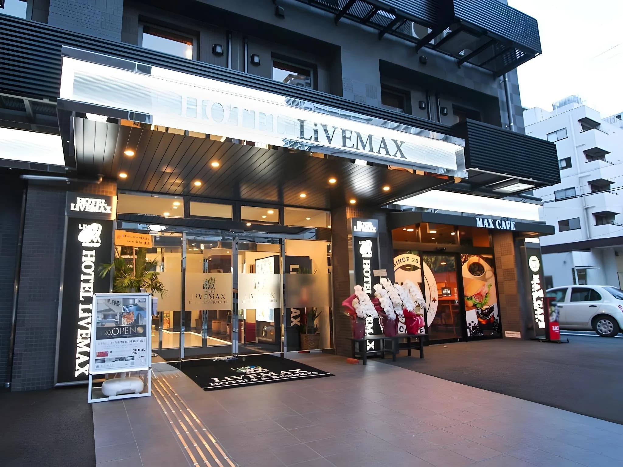 Hotel Livemax Premium Umeda East
