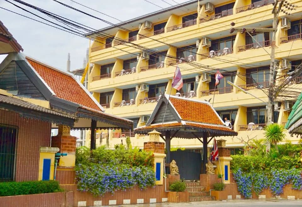 Suppamitr Villa