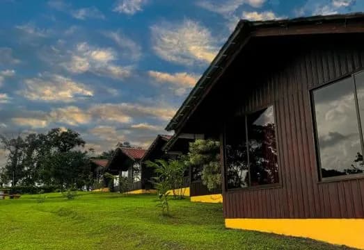 ARENAL ROCA LODGE