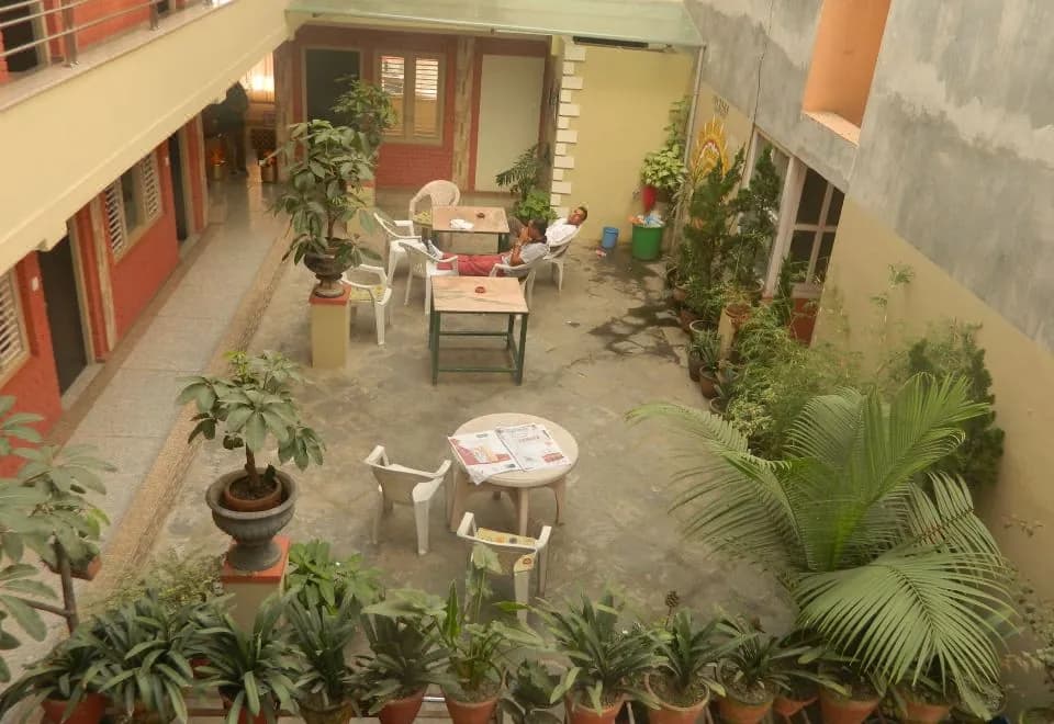 Om Tara Guest House Pvt Ltd