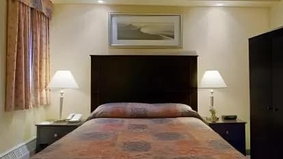 EconoLodge Downtown Toronto