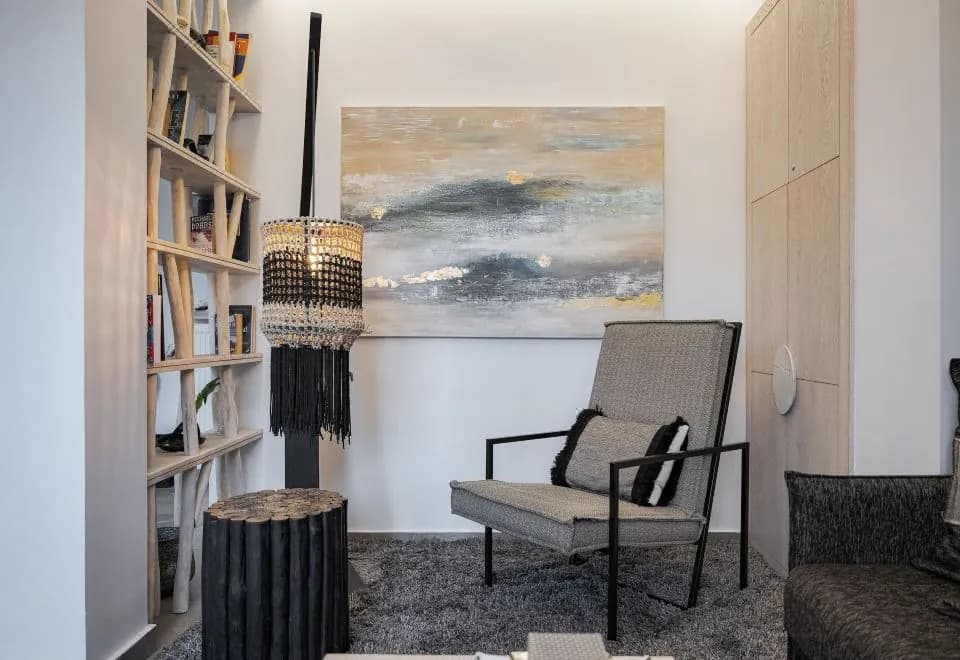 Acropolis Luxury Living