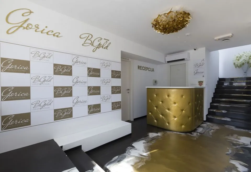 B Gold Luxury Rooms B&B