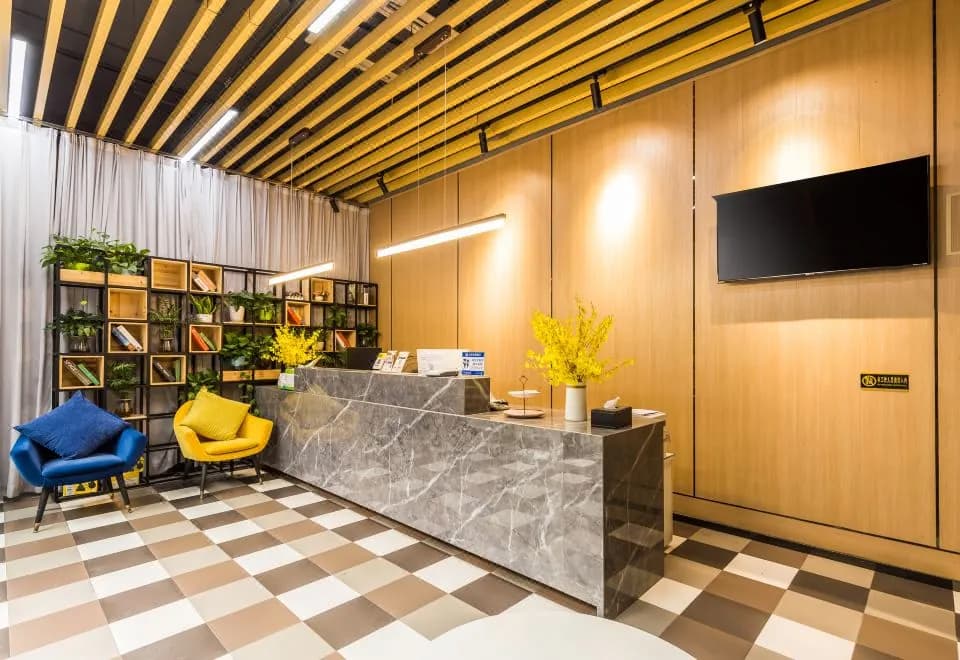 Calman Hotel（Guangzhou Wenchong Shuanggang subway station）