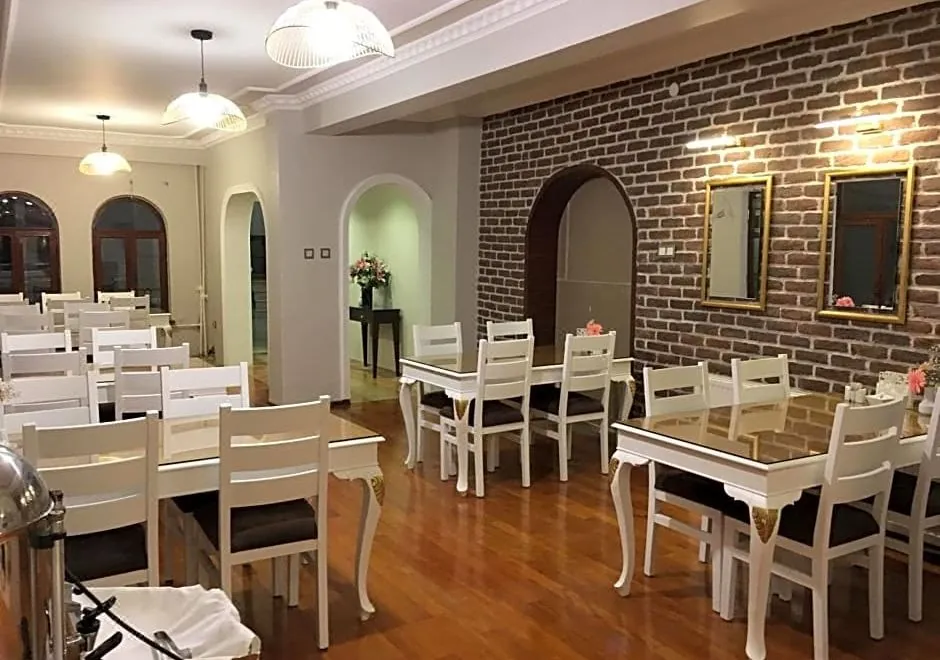 Villa Blanche Hotel