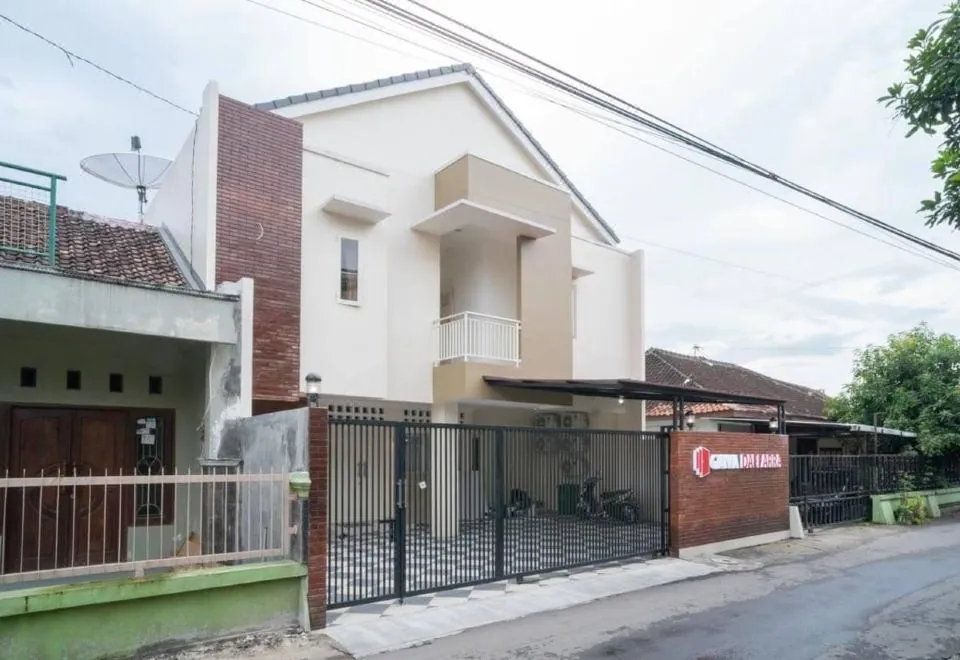 Griya Daffarra near UGM Yogyakarta Mitra RedDoorz