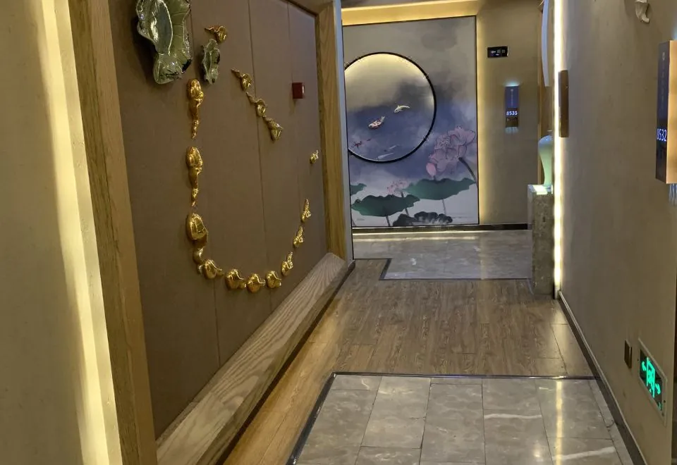 Hanting Youjia Hotel (Shanghai Stadium Metro Station)
