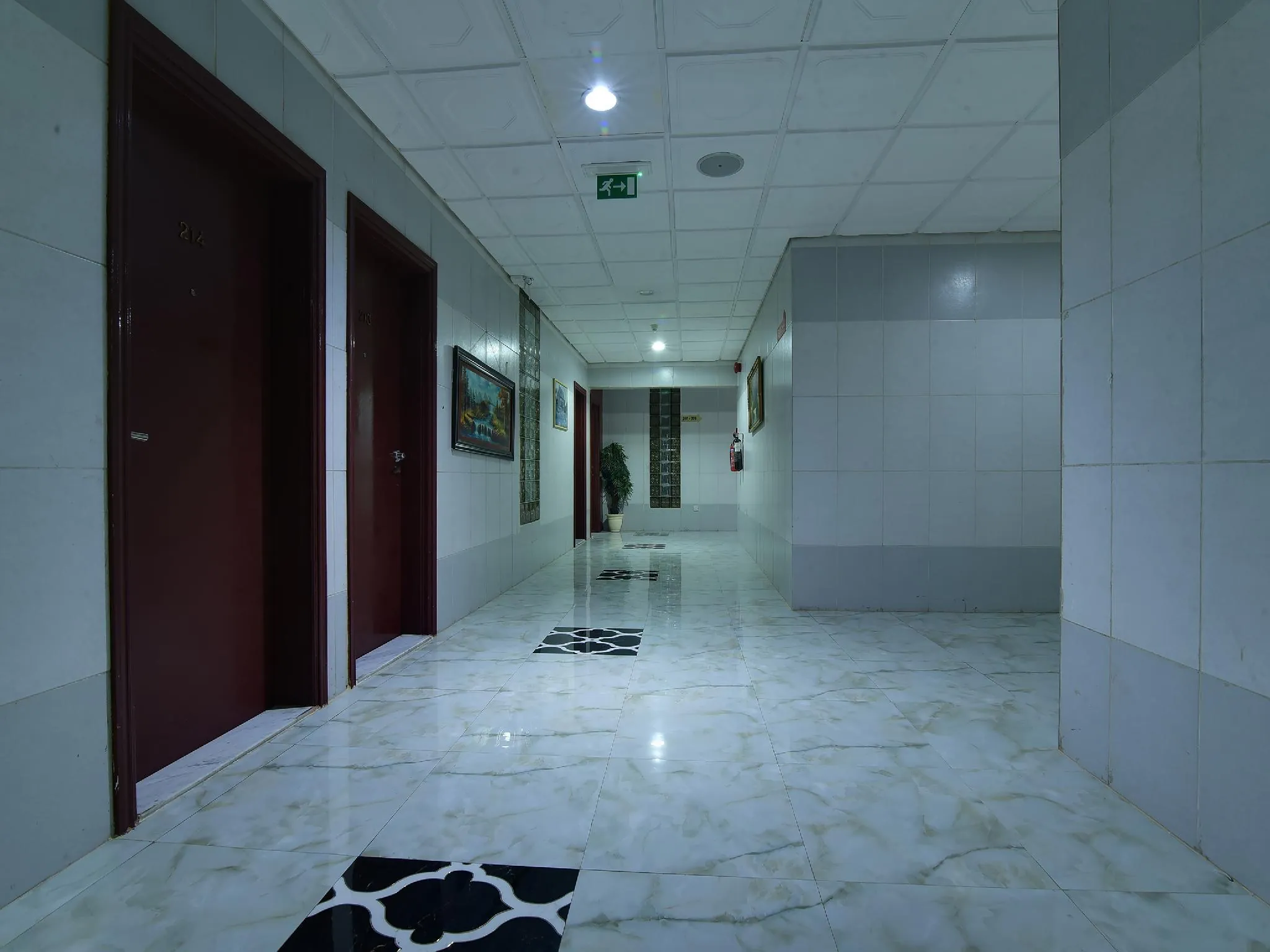 Burj Nahar Hotel