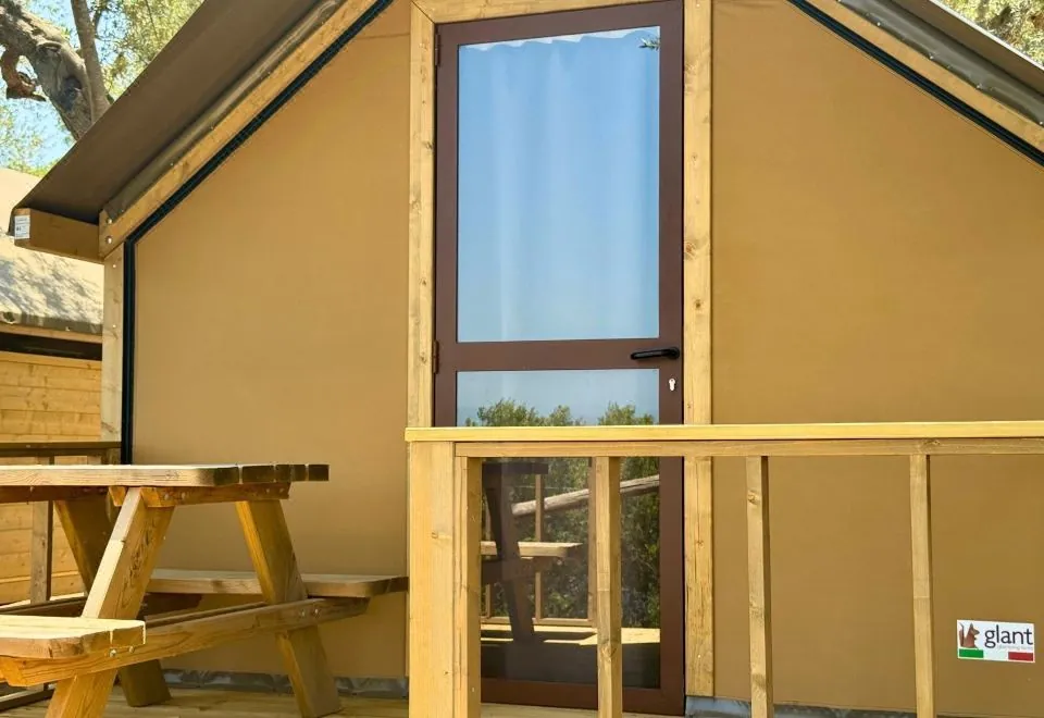 Hostel & Glamping Santa Fortunata