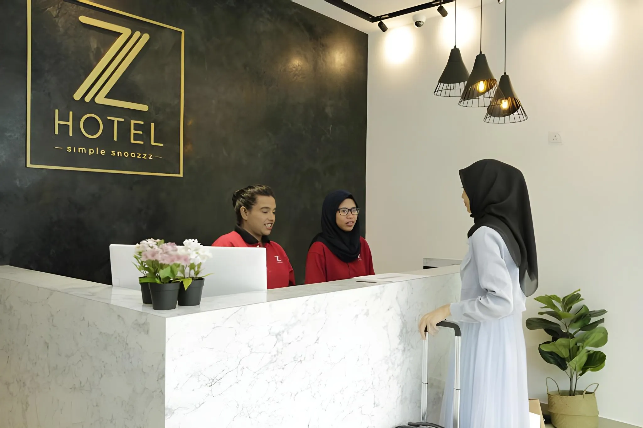 Z Hotel Ara Damansara, LRT, Mall, Airport