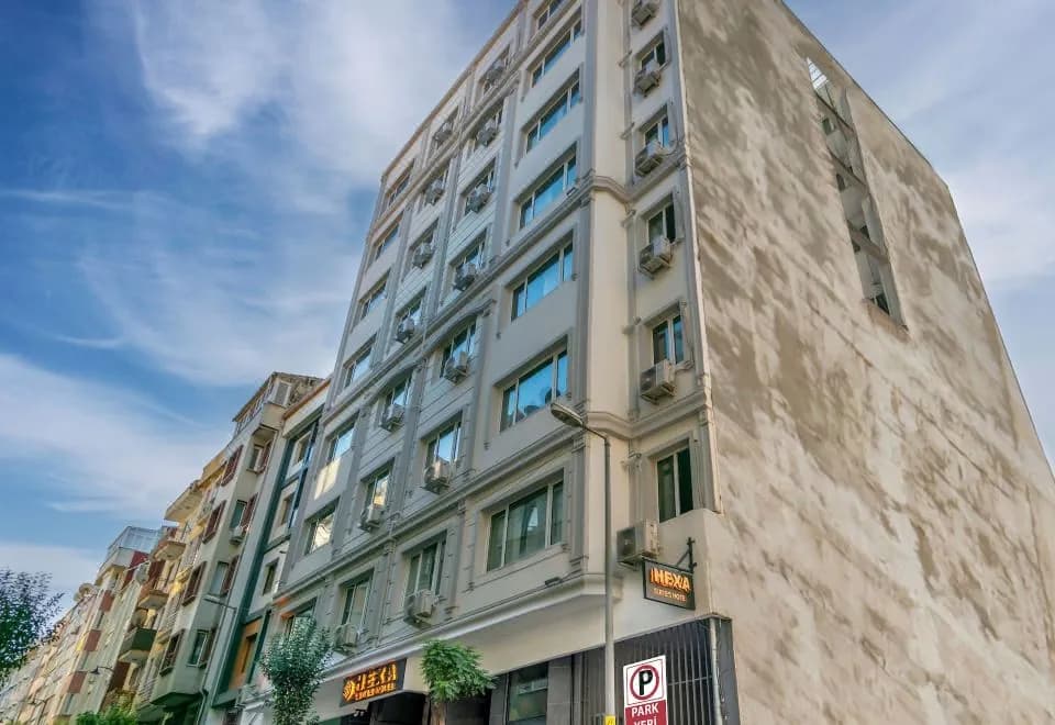 Hexa Suites