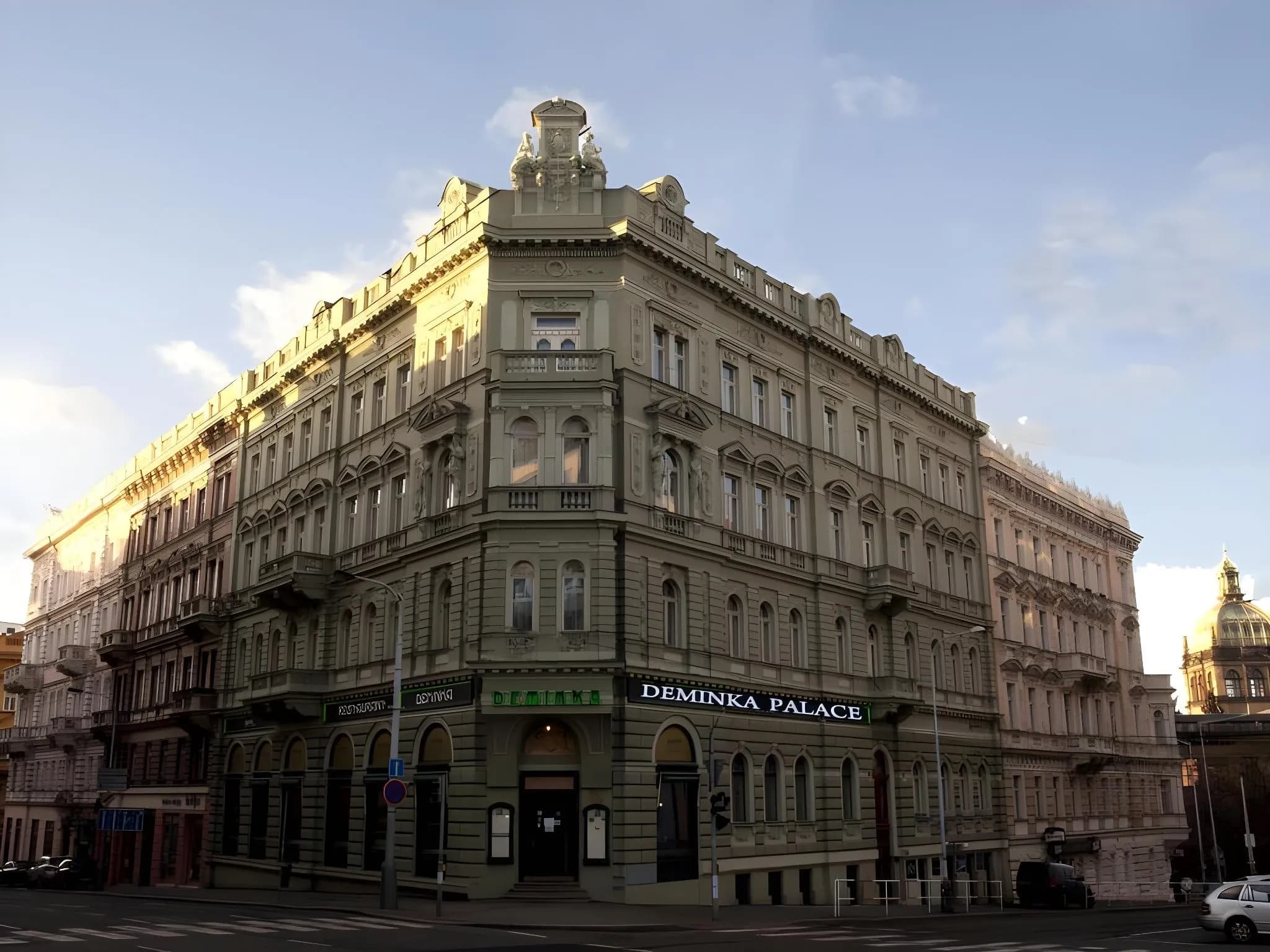 Deminka Palace