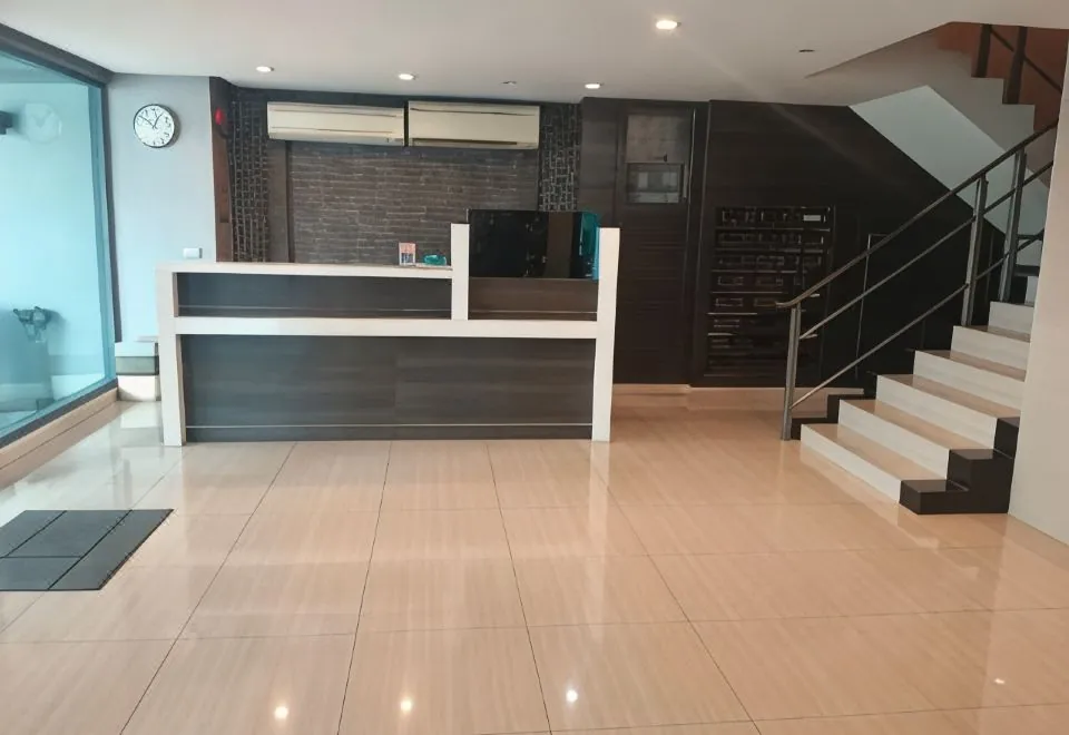 J Residence Thonglor 8