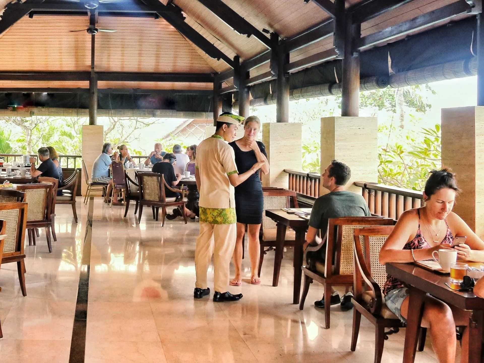 Grand Balisani Suites