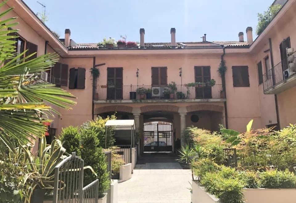 Easy Hotel - Apartments Navigli
