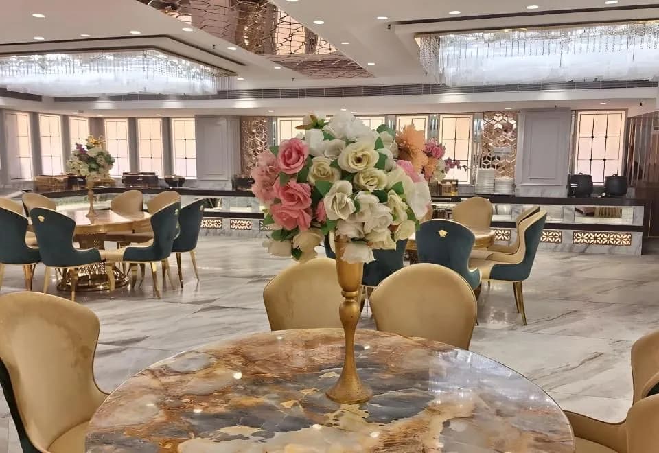 Clay Inn Hotels - Paschim Vihar
